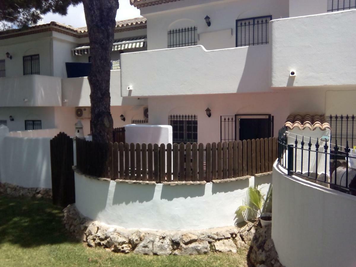 Playa De La Barrosa Apartment Chiclana de la Frontera Exterior photo